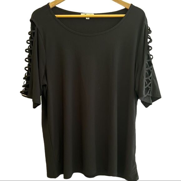 😊 3/$30 89th + Madison Cold Shoulder Top Size 1X EUC - Picture 6 of 9